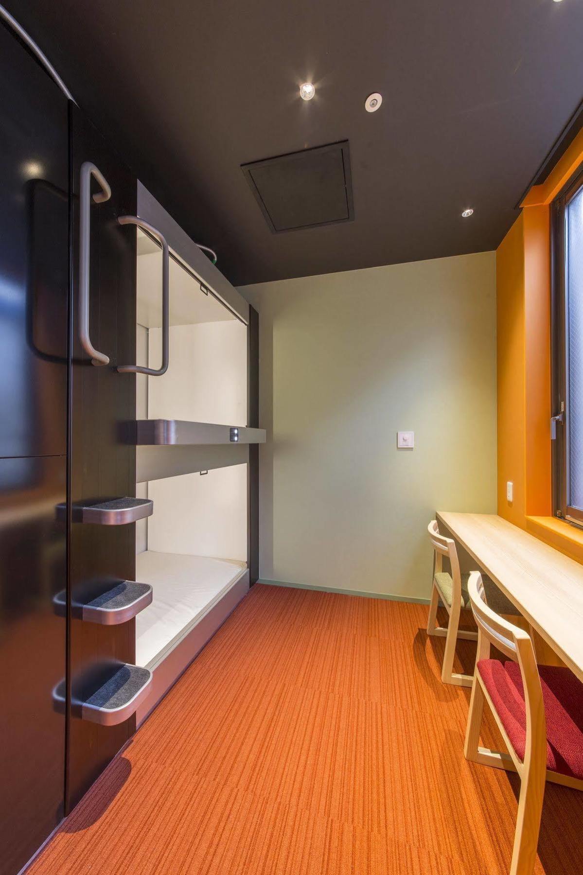 Hotel kapsul Shell Nell Namba By Wbf Osaka